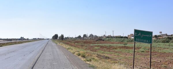 سبوتنيك توثق سيطرة الجيش السوري والقوات الرديفة على عمق 40 كم من ريف الرقة الجنوبي الغربي ريف الرقة، سوريا - سبوتنيك عربي