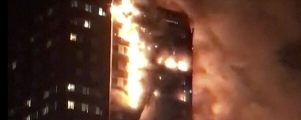 حريق في احد المباني السكنية في لندن حريق في احد المباني السكنية في لندن - سبوتنيك عربي