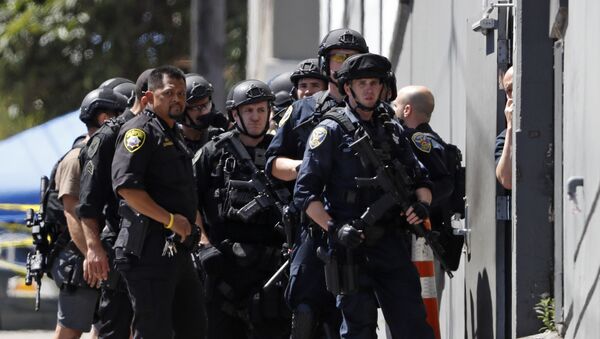 شرطة سان فرانسيسكو في موقع إطلاق النار - سبوتنيك عربي