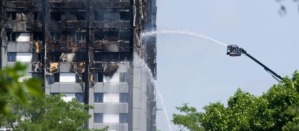 برج غرينفل تاور بعد الحريق في لندن - سبوتنيك عربي