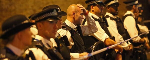 الشرطة البريطانية في موقع الحدث - سبوتنيك عربي