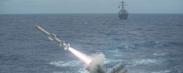 انطلاق صاروخ من طراز هاربون من غواصة أمريكية انطلاق صاروخ من طراز هاربون من غواصة أمريكية - سبوتنيك عربي