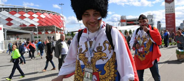 مشجع روسي في كأس القارات2017 - سبوتنيك عربي