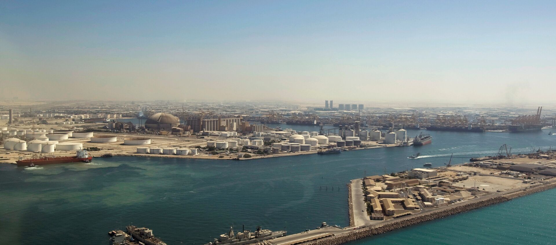 دبي - سبوتنيك عربي, 1920, 27.09.2021