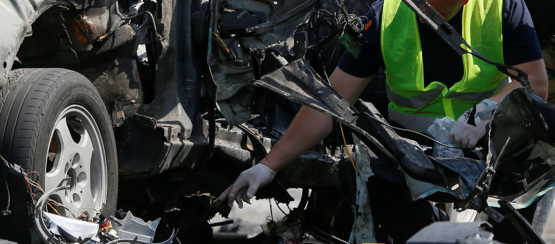 موقع تفجير سيارة مسؤول المخابرات العسكرية الأوكرانية - سبوتنيك عربي, 1920, 30.06.2017