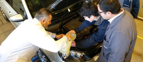 وقود للسيارة مستخرج من الطحالب وقود للسيارة مستخرج من الطحالب - سبوتنيك عربي