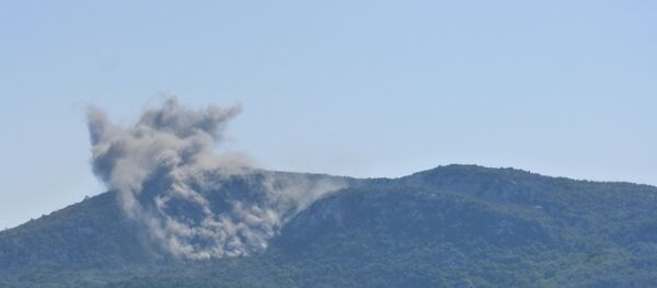 كيف تفتك الطائرات السورية الروسية بمسلحي داعش كيف تفتك الطائرات السورية الروسية بمسلحي داعش - سبوتنيك عربي