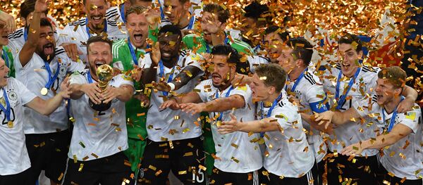 المنتخب الألماني الفائز بكأس القارات - سبوتنيك عربي