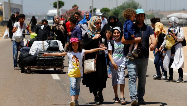 لاجئون سوريون في تركيا - سبوتنيك عربي
