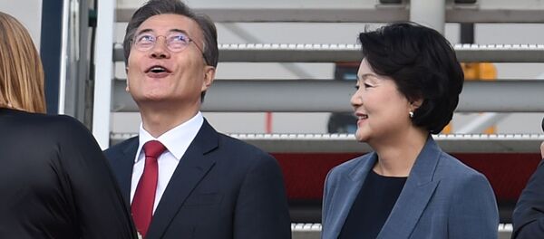 قمة مجموعة العشرين - رئيس كوريا الجنوبية مون جاي إن وزوجته كيم جونسوك في هامبورغ، ألمانيا 6 يوليو/ تموز 2017 - سبوتنيك عربي