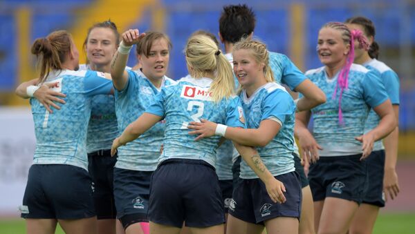 لاعبات الفريق الروسي في النهائي الأوروبي لغران بري ريغبي-7 لاعبات الفريق الروسي في النهائي الأوروبي لغران بري ريغبي-7 - سبوتنيك عربي