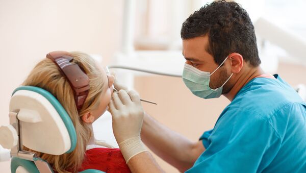 طبيب الأسنان - سبوتنيك عربي
