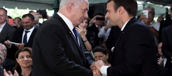 ماكرون ونتنياهو - سبوتنيك عربي