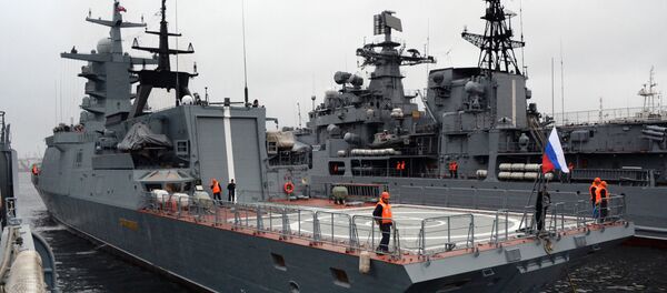 مشروع كورفيت الجديد 20380 سوفيرشينني (كامل) في مياه فلاديفوستوك. كورفيت الكمال سيكون جزءاً من أسطول المحيط الهادئ التابع للبحرية الروسية - سبوتنيك عربي
