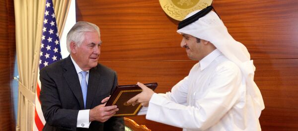 تيلرسون ووزير الخارجية القطري - سبوتنيك عربي