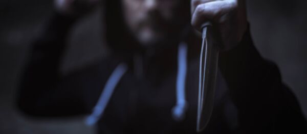 رجل يحمل سكين - سبوتنيك عربي