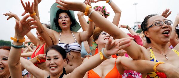 مشاركات في مسابقة لكبار السن بلباس البحر في الصين مشاركات في مسابقة لكبار السن بلباس البحر في الصين - سبوتنيك عربي