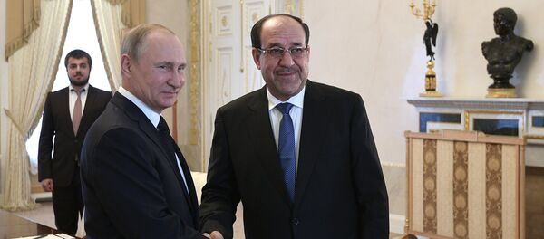 الرئيس الروسي فلاديمير بوتين يلتقي مع نائب الرئيس العراقي نوري المالكي في موسكو، 25 يوليو/تموز 2017 - سبوتنيك عربي