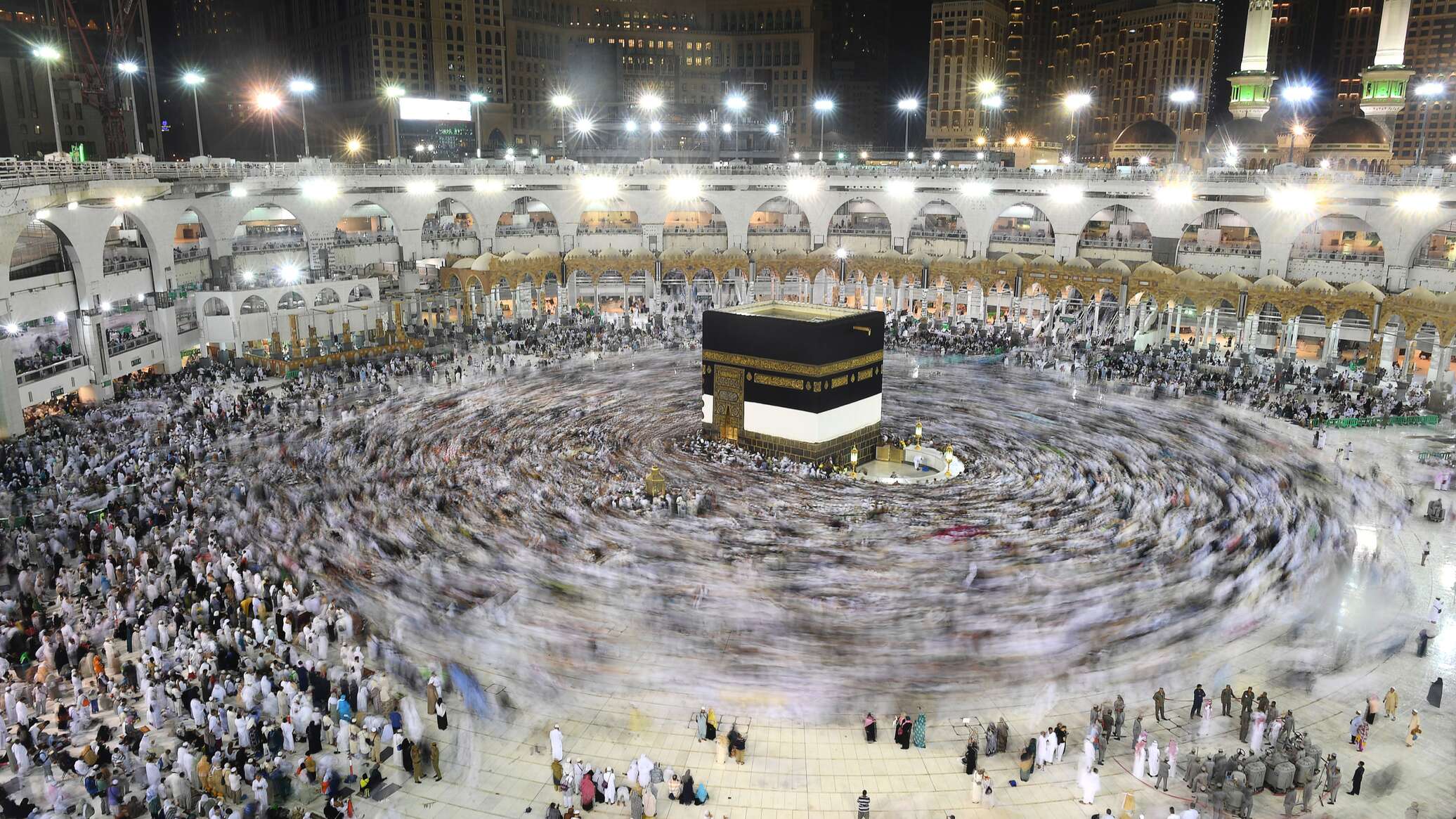 بدءا من الأسبوع المقبل.. السعودية تصدر قرارا بشأن صلاحية تأشيرة العمرة