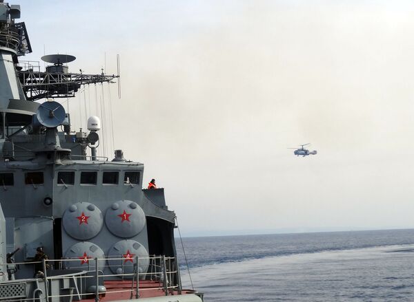 البحرية الروسية تحتفل في طرطوس والغواصة  - سبوتنيك عربي