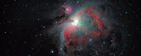 القائمة القصيرة لمسابقة التصوير الفلكي الدولية أستروفوتوغروفي (Insight Astronomy Photographer of the Year)  الذي يبعد 1300 سنة ضوئية عن كوكب الأرض لعام 2017 - صورة لـ سديم أوريون الغازي (Orion's Gaseous Nebula) للمصور سيباستيان غريتش - سبوتنيك عربي