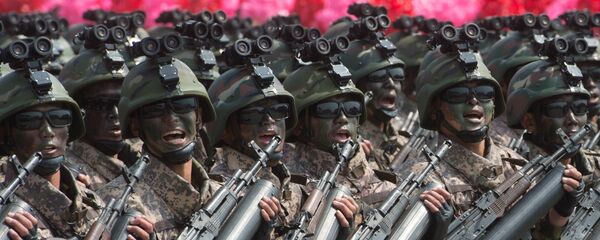 جنود من كوريا الشمالية جنود من كوريا الشمالية - سبوتنيك عربي