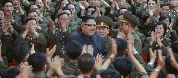 قائد كوريا الشمالية كيم جونغ أون يقوم بتفتيش قيادة القوة الاستراتيجية للجيش الشعبي الكوري في مكان مجهول في كوريا الشمالية - سبوتنيك عربي