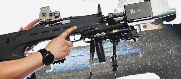 عرض كلاشينكوفالمحدث في معرض منتدى الجيش -2017 - سبوتنيك عربي