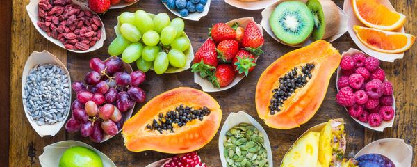 الفواكه الطازجة على الطاولة - سبوتنيك عربي