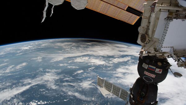 مشهد يطل على كسوف الشمس في الولايات المتحدة من المحطة الفضائية الدولية - سبوتنيك عربي