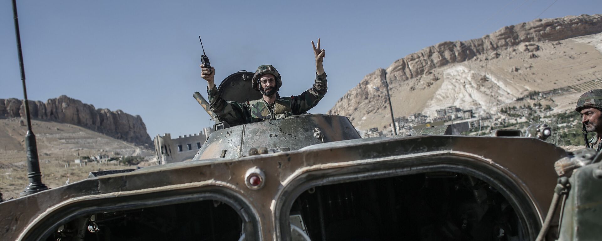 إحدى مدرعات الجيش السوري - سبوتنيك عربي, 1920, 16.02.2022