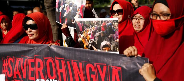متظاهرون من إندونيسيا يقفون مع ضحايا ميانمار - سبوتنيك عربي
