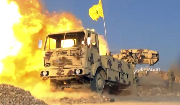  قوات المقاومة حزب الله تطلق صواريخ باتجاه إرهابيين على الحدود اللبنانية السورية،21 يوليو/ تموز 2017 - سبوتنيك عربي