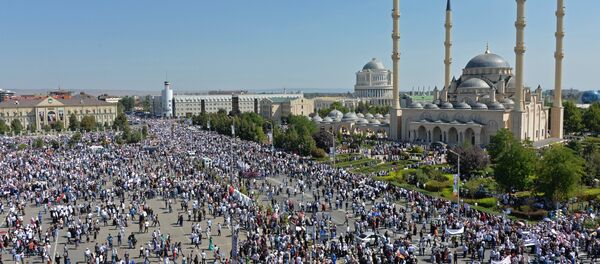 مسيرة في العاصمة الشيشانية لدعم مسلمي الروهينجا مسيرة في العاصمة الشيشانية لدعم مسلمي الروهينجا - سبوتنيك عربي
