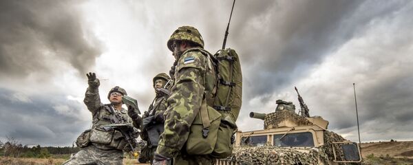 تدريب مشترك بين الجنود الأمريكيين والاستونيين - سبوتنيك عربي