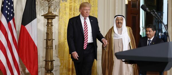 الرئيس الأمريكي دونالد ترامب وأمير الكويت الرئيس الأمريكي دونالد ترامب وأمير الكويت - سبوتنيك عربي
