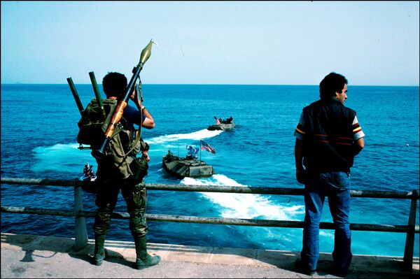 مقاتل في بيروت  - سبوتنيك عربي