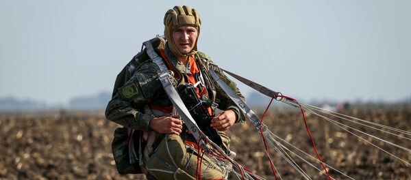 عناصر القوات الروسية خلال مناوراتحماة الصداقة-2017 في كراسنودارسكي كراي - سبوتنيك عربي