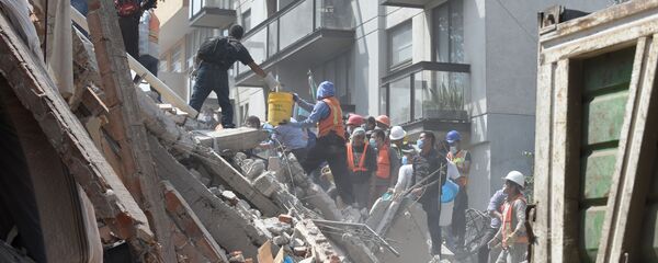 زلزال قوته 7.1 درجة ضرب وسط المكسيك، 19 سبتمبر/ أيلول 2017 - سبوتنيك عربي