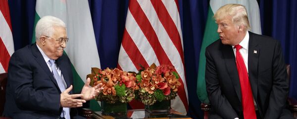 اجتماع الرئيس الفلسطيني محمود عباس مع نظيره الأمريكي دونالد ترامب في البيت الأبيض، الولايات المتحدة 20 سبتمبر/ أيلول 2017 اجتماع الرئيس الفلسطيني محمود عباس مع نظيره الأمريكي دونالد ترامب في البيت الأبيض، الولايات المتحدة 20 سبتمبر/ أيلول 2017 - سبوتنيك عربي