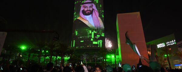 السعودية تسمح للمرأة ولأول مرة بدخول استاد رياضي في اليوم الوطني، الرياض - سبوتنيك عربي