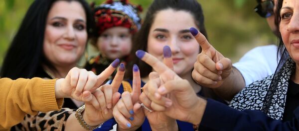 نساء شاركن في استفتاء كردستان - سبوتنيك عربي