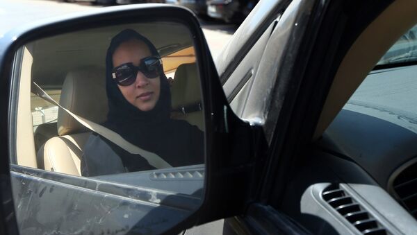 السماح بقيادة السيارات للمرأة السعودية، السعودية - سبوتنيك عربي