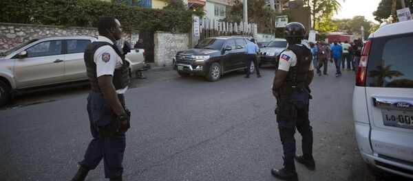 اشتباكات عنيفة في هاييتي احتجاجا على زيادة الضرائب المفروضة على السلع اليومية اشتباكات عنيفة في هاييتي احتجاجا على زيادة الضرائب المفروضة على السلع اليومية - سبوتنيك عربي