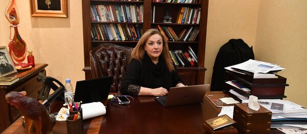 مؤسسة بنك الاستثمار جلف وان والرئيس التنفيذي له ناهد الطاهر - سبوتنيك عربي