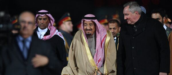 وصول العاهل السعودي، الملك سلمان بن عبد العزيز آل سعود، إلى العاصمة الروسية موسكو - سبوتنيك عربي