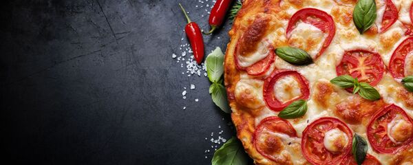 بيتزا مع الفلفل الأحمر - سبوتنيك عربي