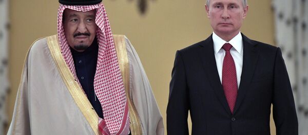 محادثات العاهل السعودي الملك سلمان بن عبد العزيز آل سعود والرئيس الروسي فلاديمير بوتين في قصر الكرملين، موسكو، روسيا - سبوتنيك عربي