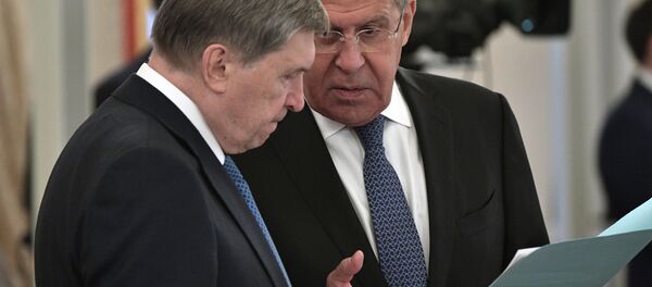 محادثات الرئيس الروسي فلاديمير بوتين والعاهل السعودي الملك سلمان بن عبد العزيز آل سعود في قصر الكرملين، موسكو، روسيا - سبوتنيك عربي