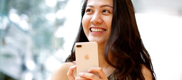 آيفون 8 بلس - سبوتنيك عربي